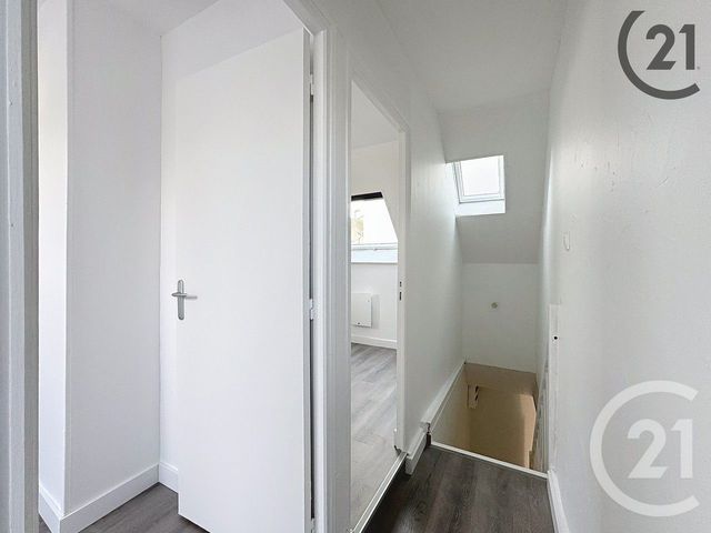 maison à louer - 5 pièces - 75.5 m2 - REIMS - 51 - CHAMPAGNE-ARDENNE - Century 21 Martinot Immobilier
