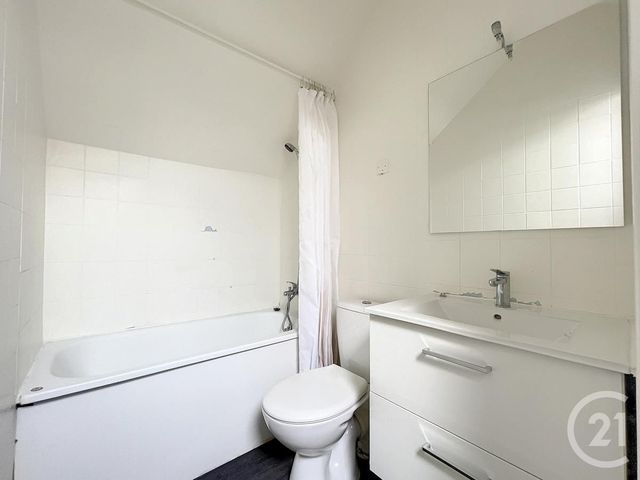 Appartement F1 à louer - 1 pièce - 12.06 m2 - REIMS - 51 - CHAMPAGNE-ARDENNE - Century 21 Martinot Immobilier