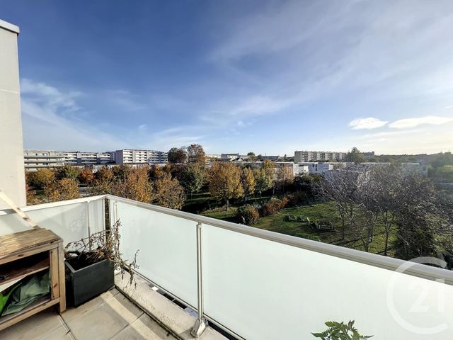 Appartement T2 à louer - 2 pièces - 50.0 m2 - REIMS - 51 - CHAMPAGNE-ARDENNE - Century 21 Martinot Immobilier