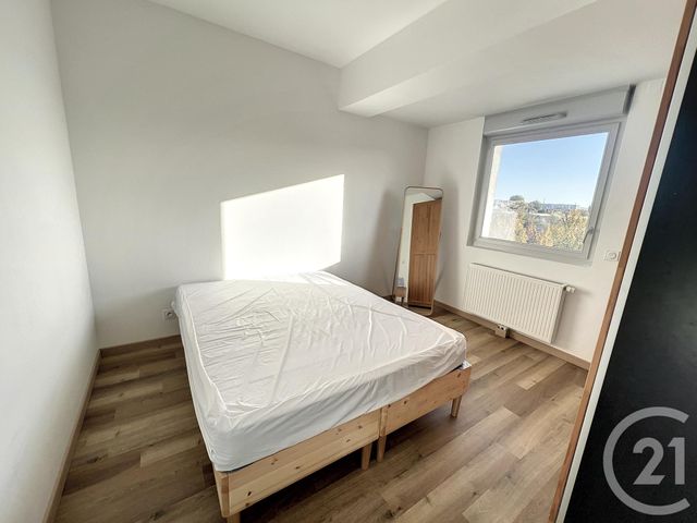 Appartement T2 à louer - 2 pièces - 50.0 m2 - REIMS - 51 - CHAMPAGNE-ARDENNE - Century 21 Martinot Immobilier